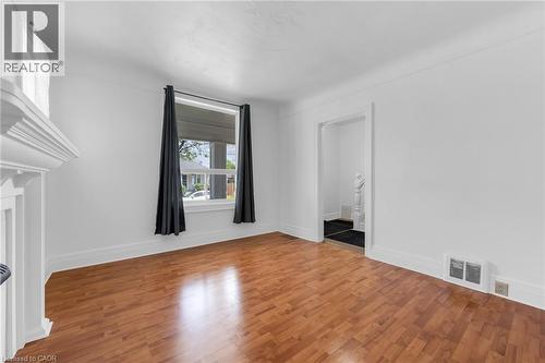 168 Britannia Avenue, Hamilton, ON - Indoor Photo Showing Other Room