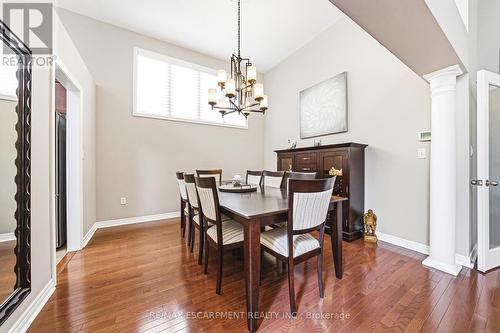 2178 Berwick Drive, Burlington, ON - Indoor Photo Showing Dining Room