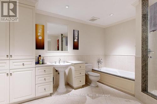 122 Willingdon Road, Ottawa, ON - Indoor Photo Showing Bathroom