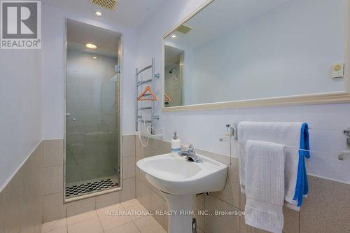 122 Willingdon Road, Ottawa, ON - Indoor Photo Showing Bathroom
