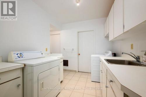 122 Willingdon Road, Ottawa, ON - Indoor Photo Showing Laundry Room