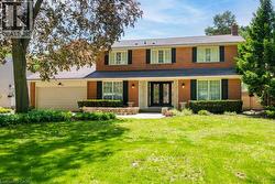 25 BRAEMAR Place  Hamilton, ON L9C 1C9