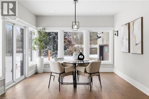 75 Robinson Road, Cambridge, ON - Indoor Photo Showing Dining Room