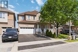 82 MAINARD CRESCENT Brampton, ON L6R 2T8
