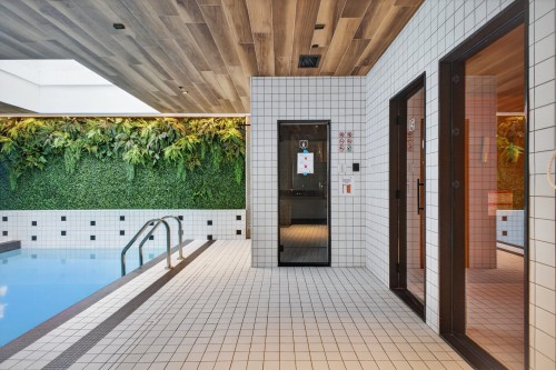 Sauna - 851-288 Rue Richmond, Montréal (Le Sud-Ouest), QC -  With Exterior