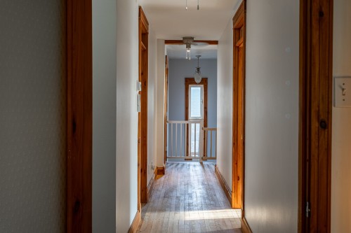 Passageway - 979 Av. Hemlock, Shawinigan, QC - Indoor Photo Showing Other Room