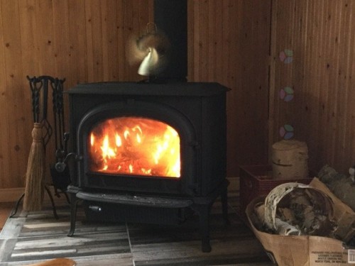 Salon - 252 Lac Mauser, La Tuque, QC - Indoor With Fireplace