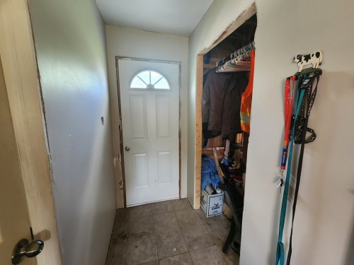 Hall d'entrée/Vestibule - 2629 Mtée Bullock, Henryville, QC - Indoor Photo Showing Other Room