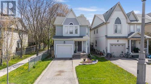 58 MARGARET GRAHAM CRESCENT  East Gwillimbury, ON L0G 1M0