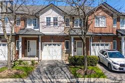 26 - 232 STONEHENGE DRIVE Hamilton, ON L9K 1R5