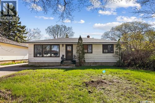 137 Garnet STREET  Regina, SK S4R 3R9