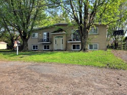 19 Rue St-Patrice Saint-Jean-Sur-Richelieu, QC J2X 4M4