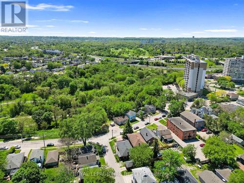 27 Gale Crescent, St. Catharines (E. Chester), ON - Outdoor With View