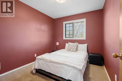 212 Sirocco Place Sw, Calgary, AB 
