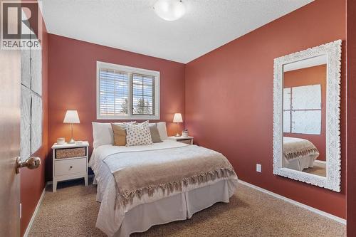 212 Sirocco Place Sw, Calgary, AB 