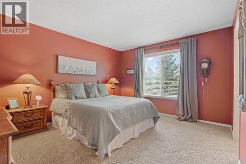 212 Sirocco Place Sw, Calgary, AB 