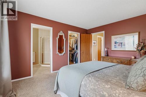 212 Sirocco Place Sw, Calgary, AB 