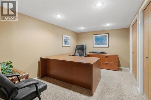212 Sirocco Place Sw, Calgary, AB 