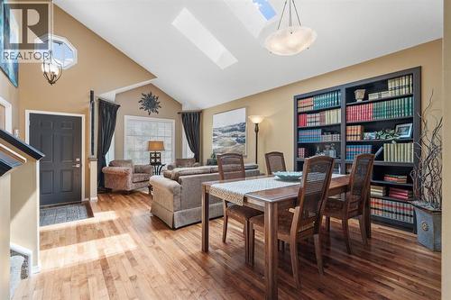 212 Sirocco Place Sw, Calgary, AB 