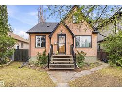 10827 64 AV NW  Edmonton, AB T6H 1T3