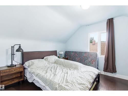 10827 64 Av Nw, Edmonton, AB 