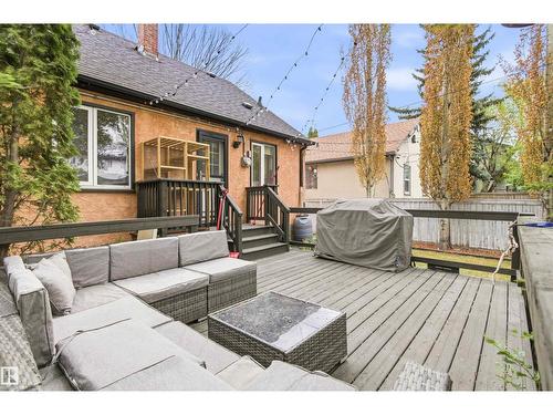 10827 64 Av Nw, Edmonton, AB 