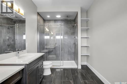 814 Werschner Court, Saskatoon, SK - Indoor Photo Showing Bathroom