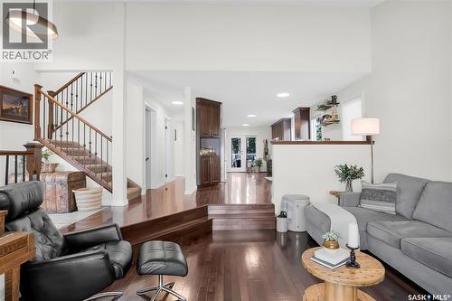 262 Christopher Crescent, Saskatoon, SK - Indoor Photo Showing Living Room