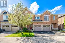 15 - 745 FARMSTEAD DRIVE Milton, ON L9T 8B1
