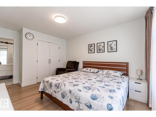 11445 79 Av Nw, Edmonton, AB - Indoor Photo Showing Bedroom