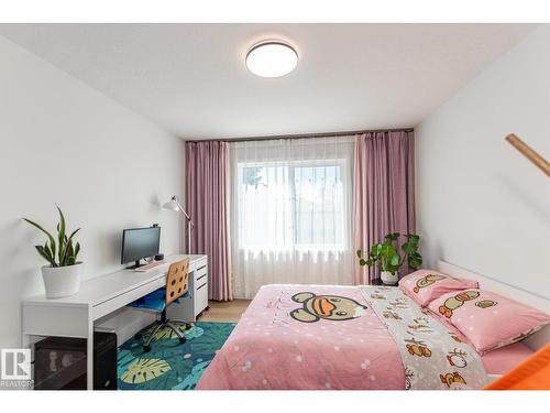 11445 79 Av Nw, Edmonton, AB - Indoor Photo Showing Bedroom