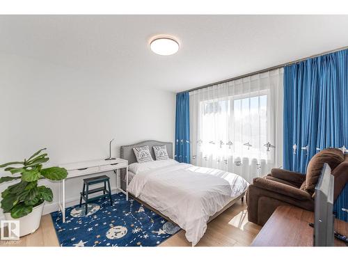 11445 79 Av Nw, Edmonton, AB - Indoor Photo Showing Bedroom