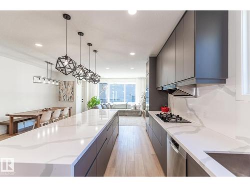 11445 79 Av Nw, Edmonton, AB - Indoor Photo Showing Kitchen With Upgraded Kitchen
