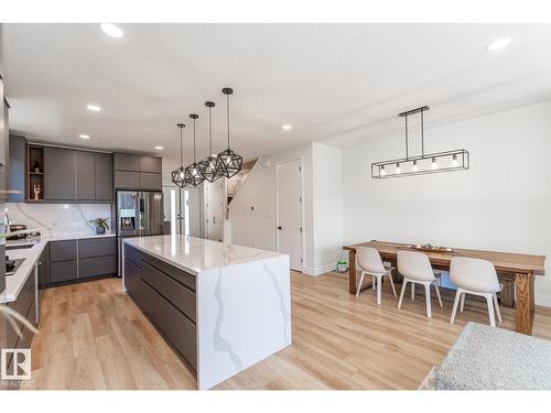11445 79 Av Nw, Edmonton, AB - Indoor