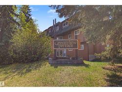 5953 40 AV NW  Edmonton, AB T6L 3P6
