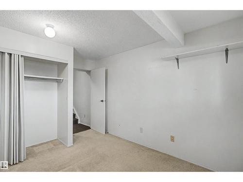 5953 40 Av Nw, Edmonton, AB 