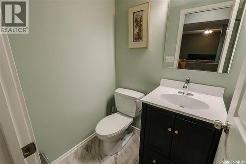 542 Bornstein Terrace, Saskatoon, SK - Indoor Photo Showing Bathroom