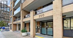 804 - 250 JARVIS STREET Toronto, ON M5B 2L2