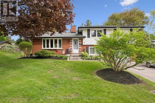 12 HAMILTON DRIVE  Guelph/Eramosa, ON N1E 0N9