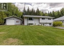 2190 CHURCHILL DRIVE Thornhill, BC V8G 0E8