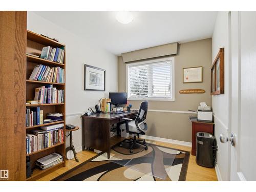 10663 59 St Nw, Edmonton, AB - Indoor Photo Showing Office