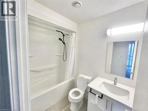 128 King Street N Unit# 607, Waterloo, ON - Indoor Photo Showing Bathroom