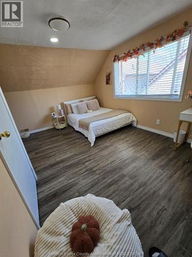 1175 Campbell, Windsor, ON - Indoor Photo Showing Bedroom