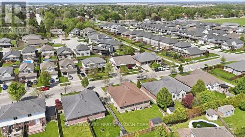 30 Pear Tree Avenue, St. Thomas, ON - Outdoor With View