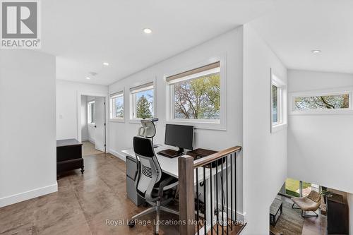 2206 Tiny Beaches Road S, Tiny, ON - Indoor Photo Showing Office