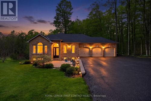 43 BOYD CRESCENT  Oro-Medonte, ON L0K 1N0