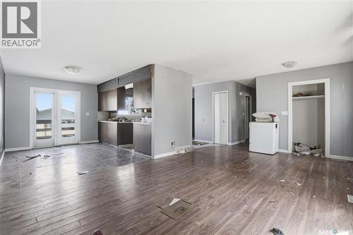 512 4Th Avenue W, Assiniboia, SK - Indoor Photo Showing Other Room