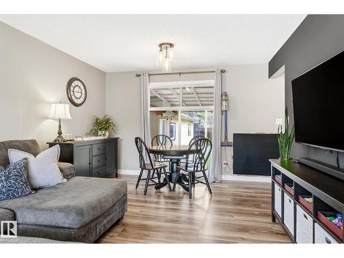 111 Grosvenor Bv, St. Albert, AB 