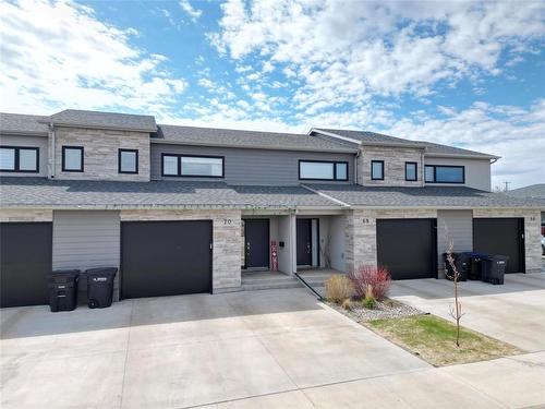 70 Boschman Bay, Brandon, MB - Outdoor With Facade