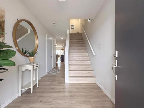70 Boschman Bay, Brandon, MB - Indoor Photo Showing Other Room